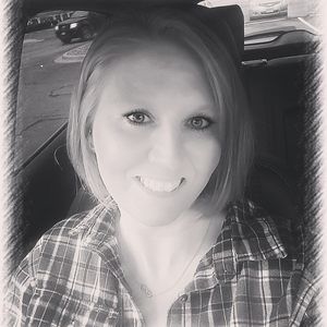 Meet your Posher, Leeann